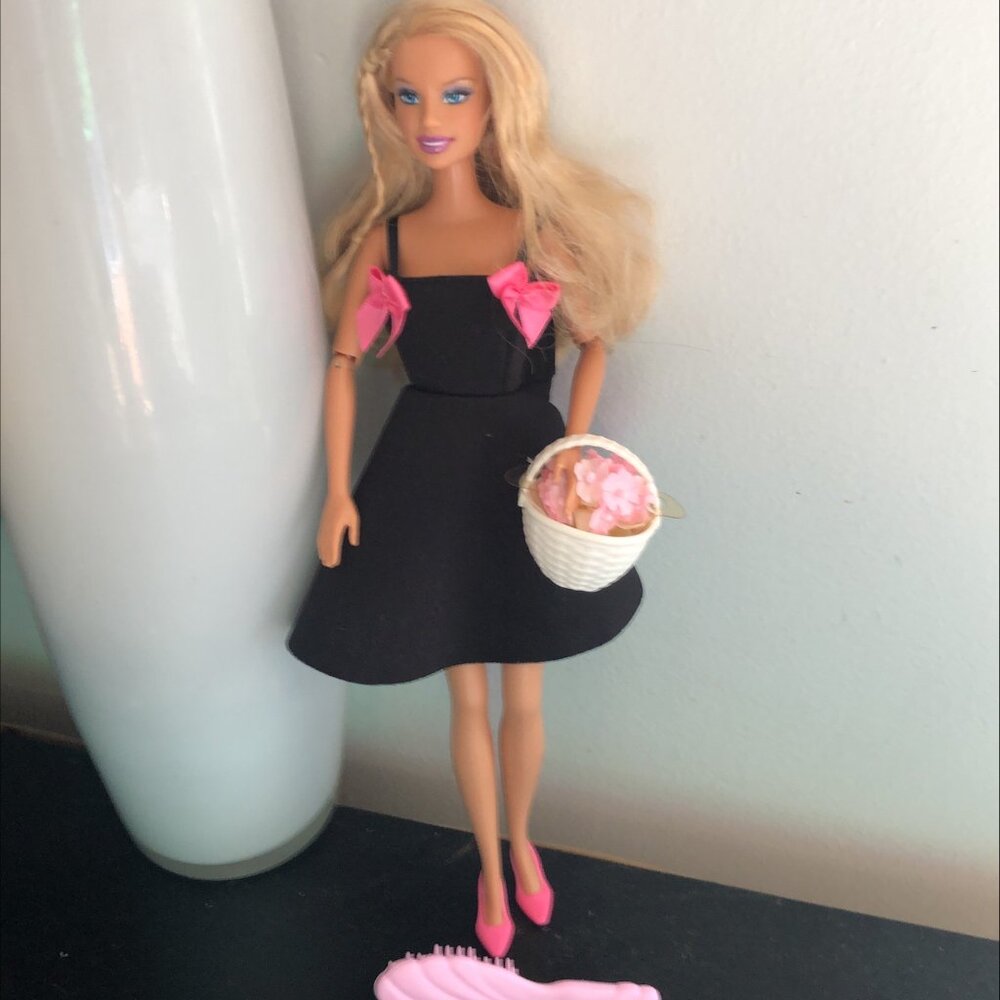 Early 90's Vintage Barbie doll